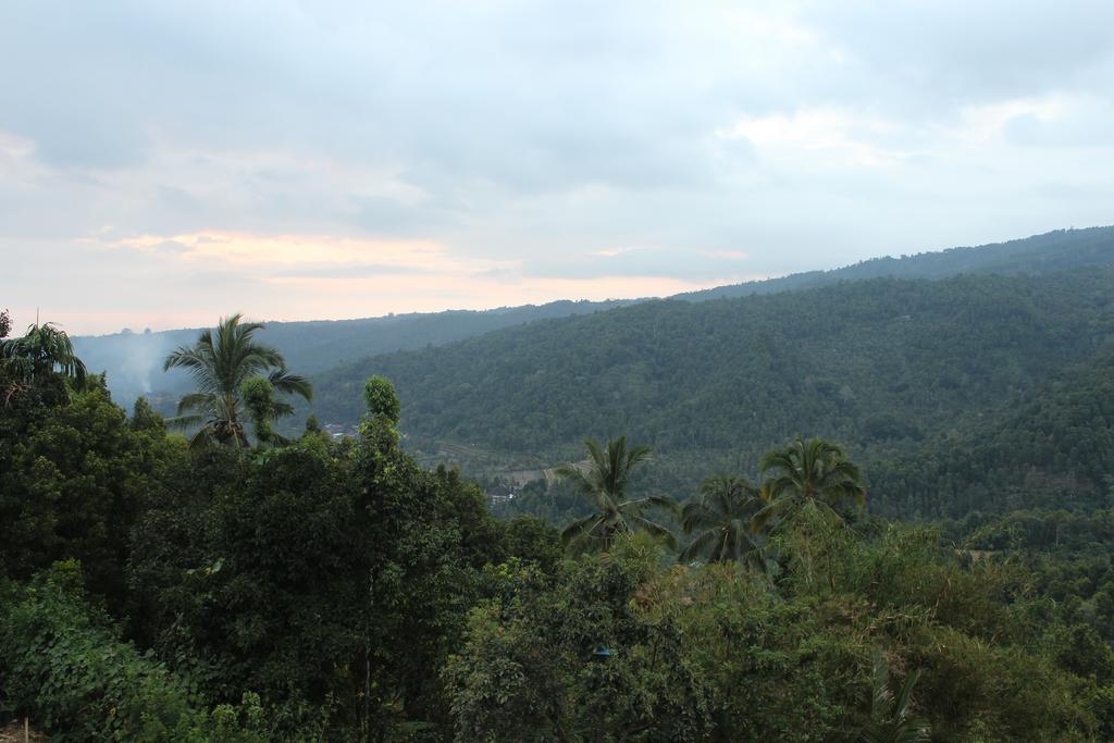 Maliana Homestay มุนดุก ภายนอก รูปภาพ