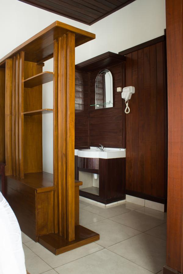 Maliana Homestay มุนดุก ภายนอก รูปภาพ